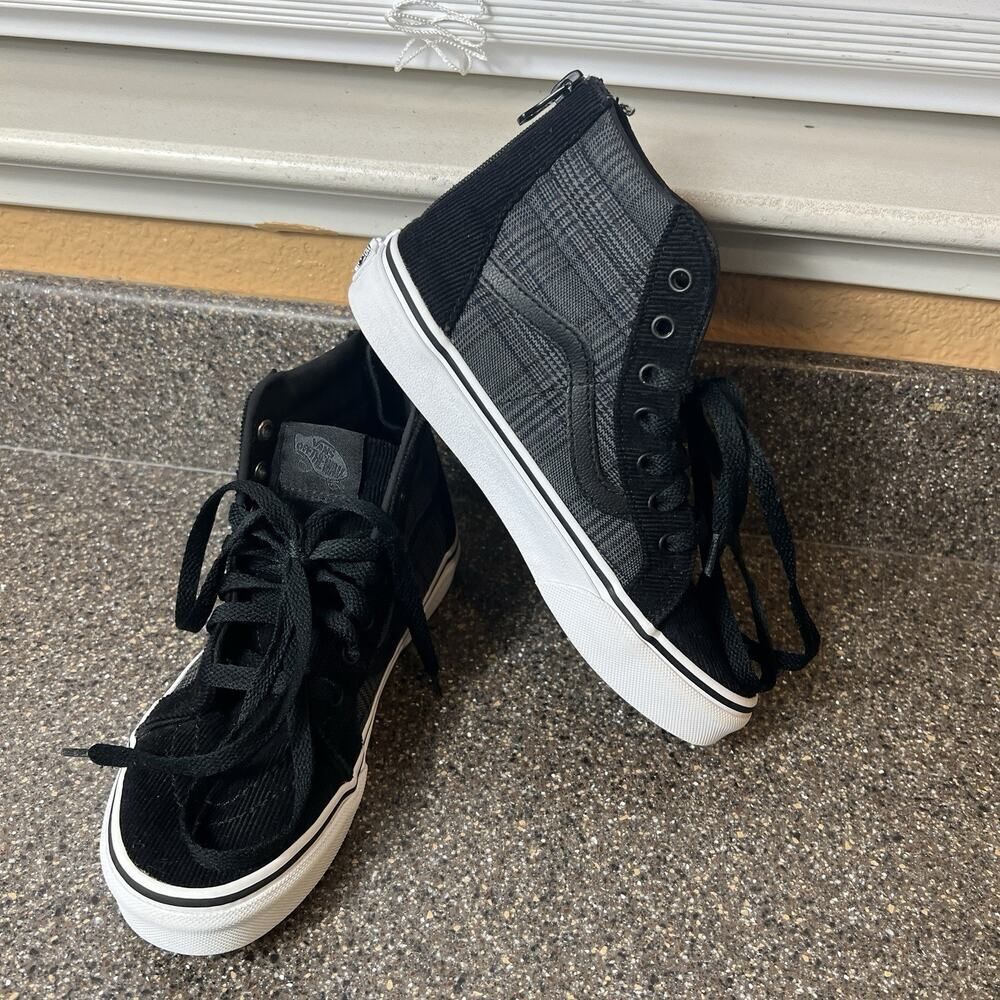 Vans Classic SK8-Hi Little Kid 3 Black Pinstripe Corduroy Canvas Sneaker Lace Up